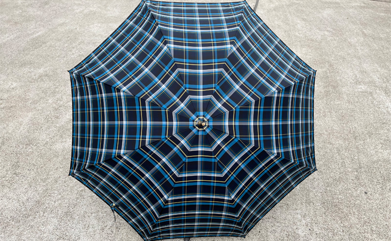 【 かさ 】雨傘 格子柄 駒取り 58cm［紺色］（共袋付）男女共用 1本 雑貨 日用品 ファッション小物 民芸品 工芸品 伝統技術 