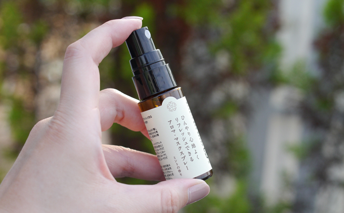 【メディアで多数紹介】マスクにシュ！でミントの香り アロマ・マスクスプレー 3本 ※エチケットマスク 1枚 お試し品付