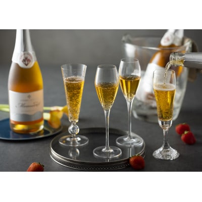 国産苺スパークリングワイン　ミガキイチゴ・ムスー720ml【配送不可地域：離島】【1125793】