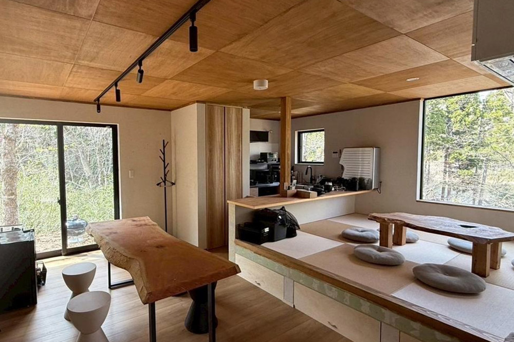 宿æ³å©çšåž ã³ããŒãž ãµãŠãä»ã äžæ£è²žãã³ããŒãžã®å©çšåž ïŒ10,000ååïŒ ã¯ããã³ãããã±ãã