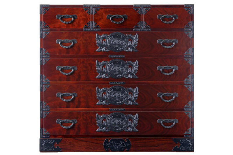 仙台箪笥 三.五尺七ツ抽箪笥 拭き漆塗り (申込書返送後、1ヶ月〜6ヶ月程度でお届け) 欅産業 職人 おすすめ 船箪笥 [インテリア タンス 収納 家具 和 モダン 高級 和箪笥 小箪笥 伝統 工芸品 仏壇 仏具 神具 飾り棚 欅 漆塗 彫金 金具 装飾 仙台箪笥 船箪笥 舟箪笥 宮城 利府 欅産業]