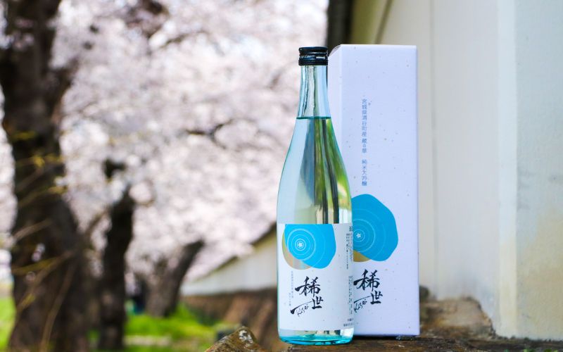 【あら茶屋】令和6年産 純米大吟醸「稀世」生酒720ml【令和5酒造年度全国新酒鑑評会金賞受賞の平孝酒造で醸造！】 涌谷町黄金大使 安野希世乃さんプロデュース / 酒 お酒 地酒 アルコール 日本酒 銘酒 純米酒 人気 限定 コラボ 【aracha011】