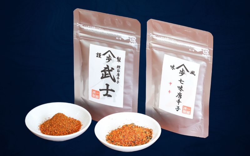 七味唐辛子 ＆ 武士唐辛子 セット 各15g 計30g / 唐辛子 香辛料 スパイス 薬味 調味料 味付け 辛味 ピリ辛 【alc002】