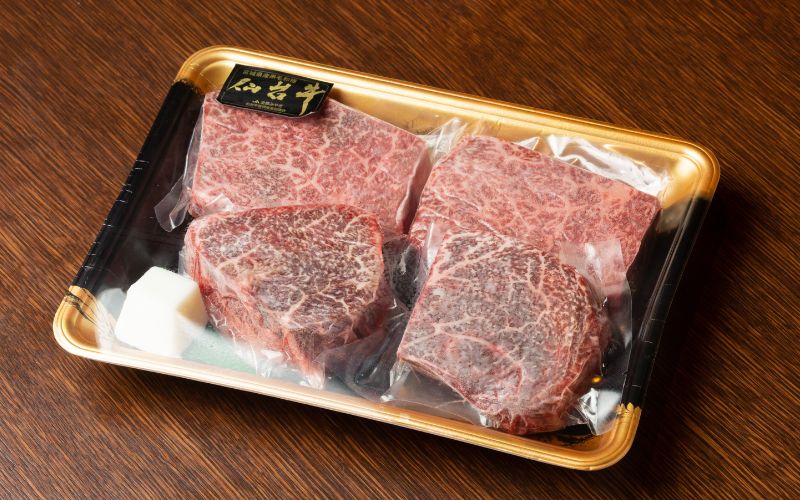 【 A5 仙台牛 】 希少部位 ランプ 120g×2枚 ＆ イチボ 120g×2枚 セット 計480g / 牛肉 肉 お肉 ブランド牛 国産牛 和牛 黒毛和牛 霜降り 赤身 焼肉 BBQ ステーキ 鉄板焼き 人気 贈答 贈り物 プレゼント ギフト 仙台 すてーきはうす伊勢屋 【iseya002】