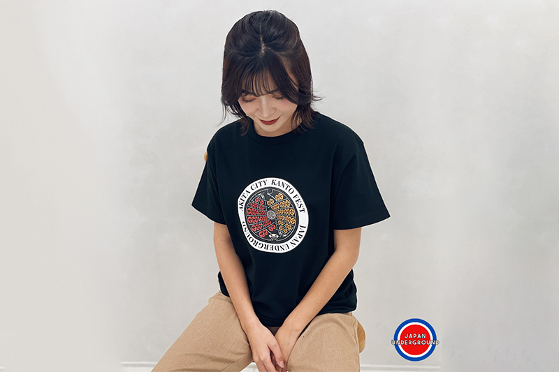 【XLサイズ】秋田市 マンホールTシャツ 黒