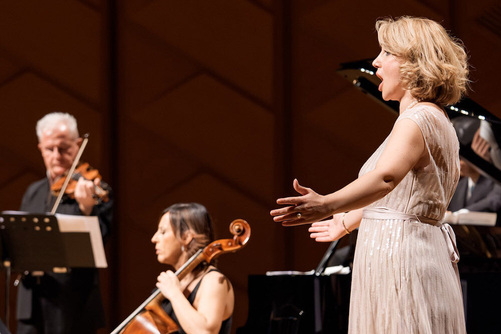 秋田・潟上国際音楽祭チケット 1名様分 アキタカタガミ アトリオン あきた芸術劇場ミルハス [アトリオン ミルハス コンサート]