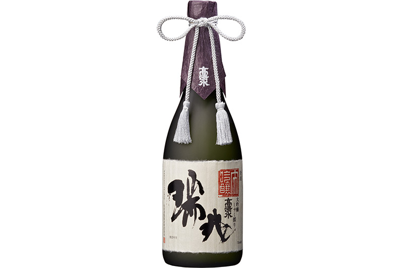 【数量限定】高清水 大吟醸しずく採り 瑞兆 720ml×1本【桐箱入り】杜氏入魂の芸術品 日本酒 地酒