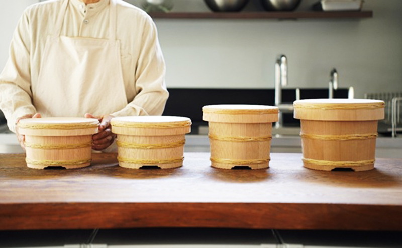 あさいおひつ小（一・二合用）キッチン用品 調味料入れ 保存容器 ご飯 みそ 木製 杉 かわいい おしゃれ 小さめ おひつ 木のぬくもり 丁寧な暮らし キッチンツール