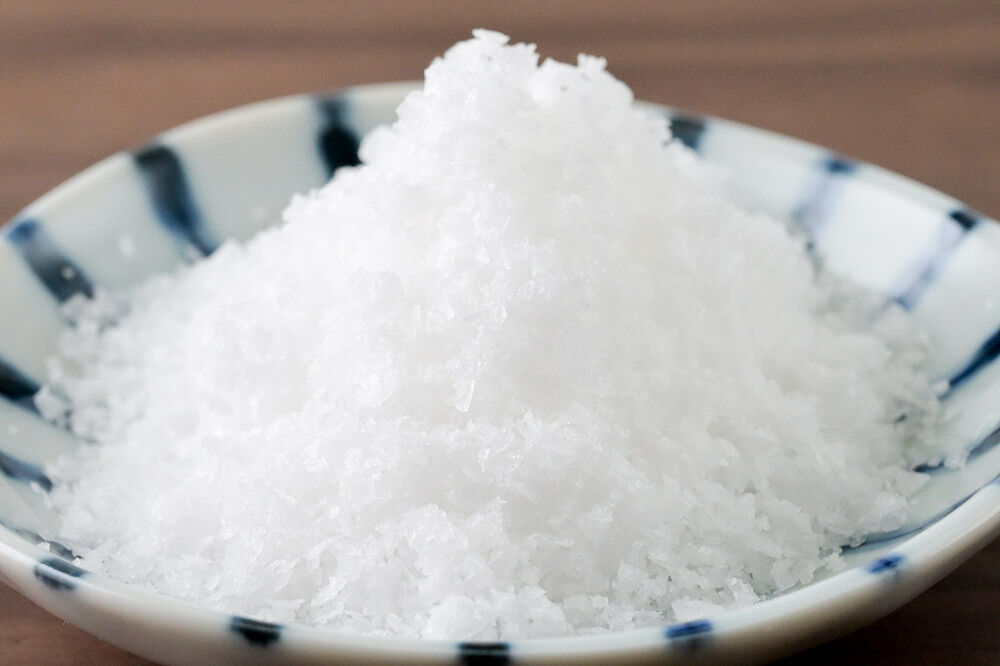 男鹿なまはげの塩 200g×3個セット 塩 秋田県 男鹿市 男鹿工房 [調味料 塩 しお ソルト 海水 秋田 男鹿 国産 料理]