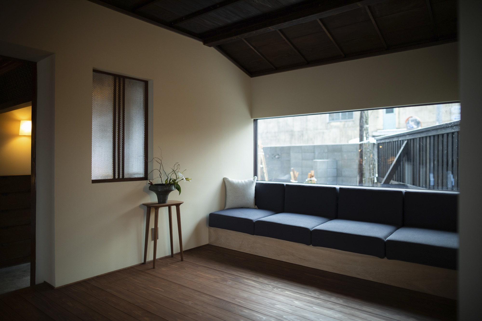 古民家をリノベーションした宿泊施設 草木ももとせ1泊2食付き2名様宿泊券【(有)アシスト實務工房】[F15401]