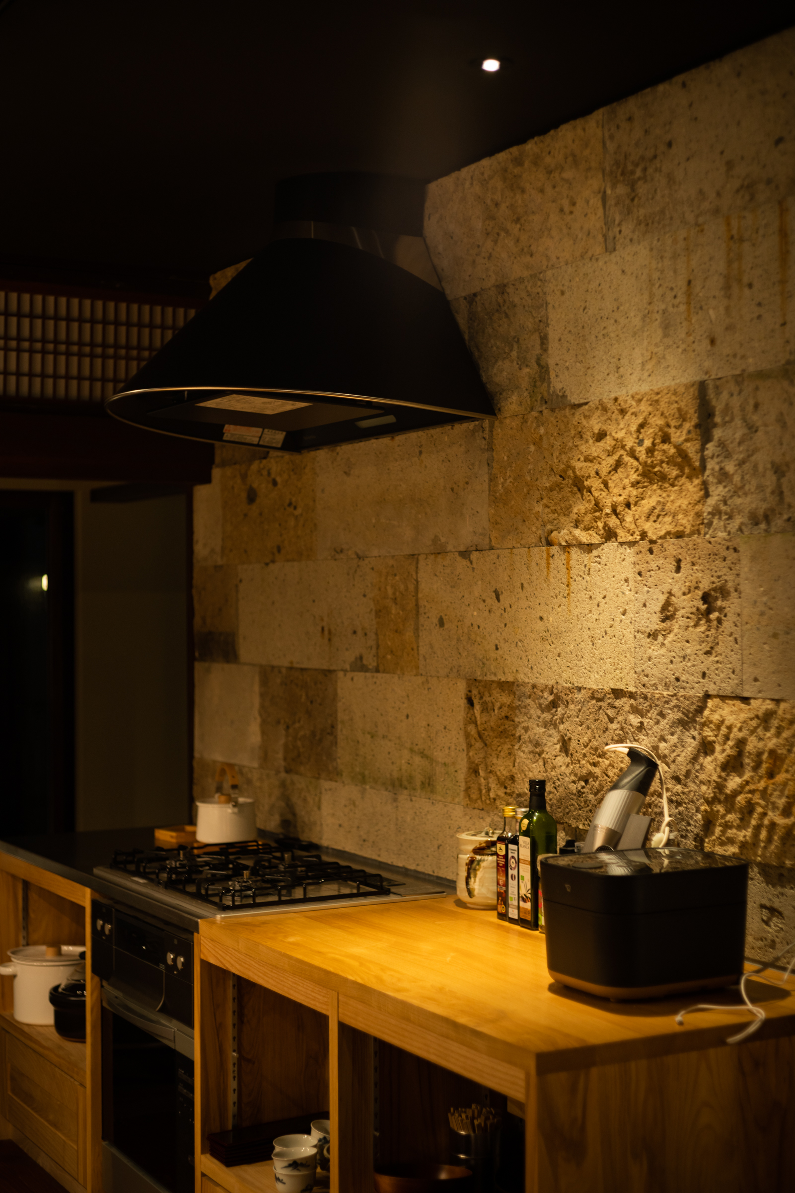 古民家をリノベーションした宿泊施設 草木ももとせ1泊2食付き2名様宿泊券【(有)アシスト實務工房】[F15401]