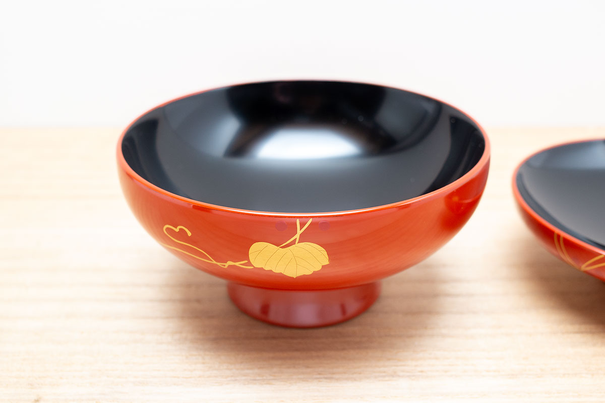 吸物椀  ( 蔦 ) 洗朱 《 川連漆器 》/ お椀 蓋付 赤【佐藤善六漆器店】[H6-9202]