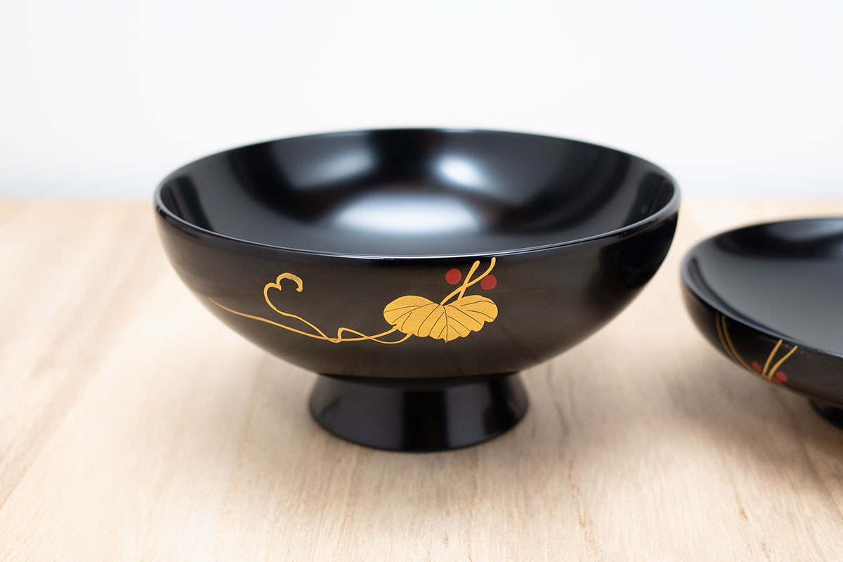 吸物椀 ( 蔦 ) 黒 《 川連漆器 》/ お椀 蓋付【佐藤善六漆器店】[H6
