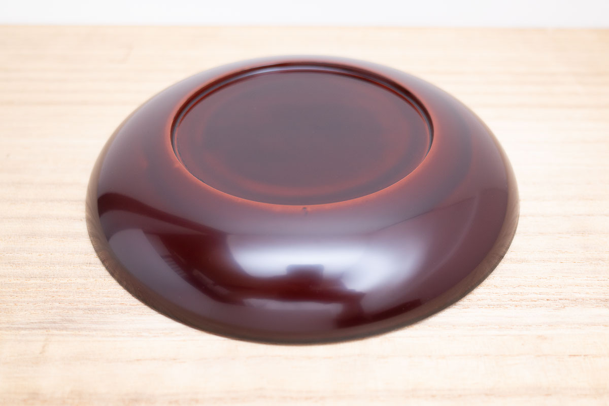 六寸 皿 溜 川連 漆器 おしゃれ 和食器 軽い オシャレ 木 木製 日本製 和風 【佐藤善六漆器店】[B9201]