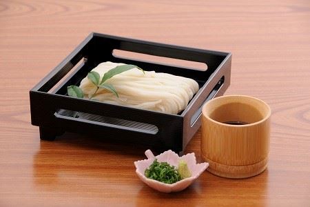 稲庭宝来うどん 乾麺5人前8袋つゆ付 稲庭うどん 手延べうどん 乾麺 つゆ付き うどん 秋田県産 国産 グルメ ご当地麺【（株）稲庭宝泉堂】[N4-1101]