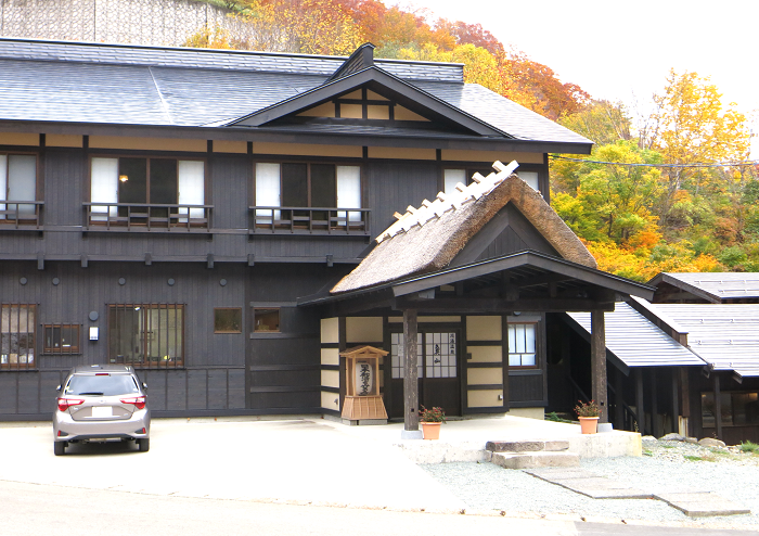 泥湯温泉に泊まろう！【株式会社 泥湯温泉】[F11703]