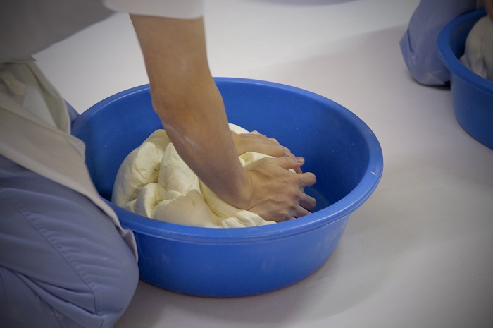 稲庭うどん 業務用１kg×１０袋【稲庭絹女うどん】[D0201]