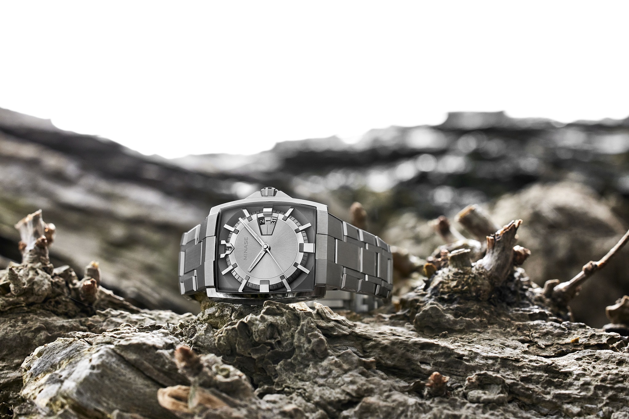 MINASE時計 HORIZON ブレスレットタイプ（VM12-M01NGY-SSB）【協和精工株式会社】[F11909]