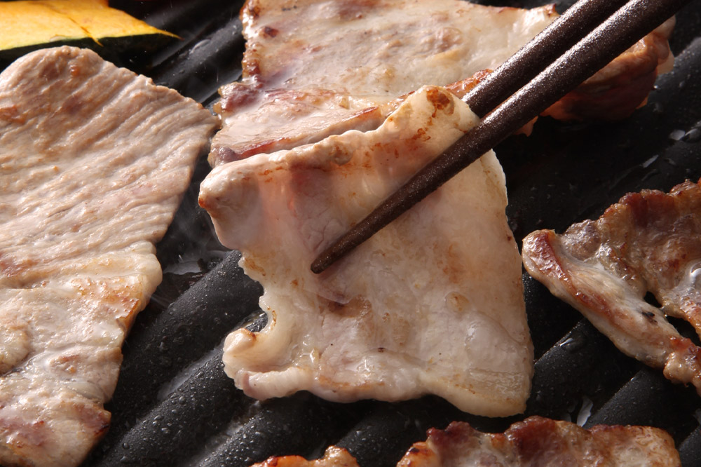 豚肉 桃豚焼肉セット 十和田湖高原ポークSPF桃豚 ローススライス 500g 肩ローススライス 500g バラスライス 500g スライス ロース 肩ロース バラ 計1.5kg