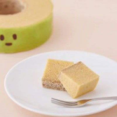 しっとり食感のいちじくバウムクーヘン 1個