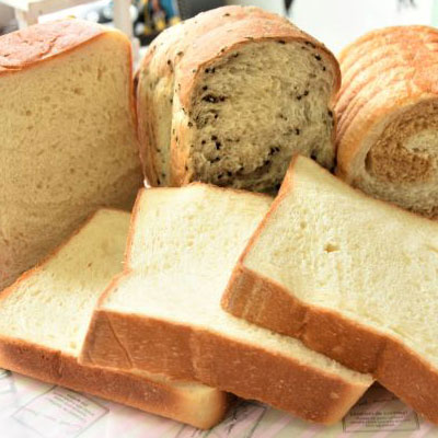 国産小麦100％ パン セット 15個程度(卵 ハチミツ不使用 詰め合わせ)