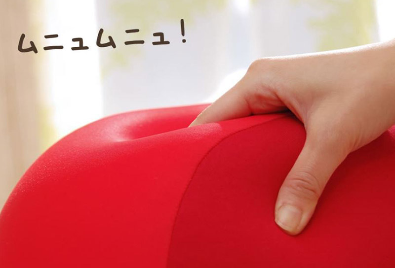 【ネイビー】王様の膝下枕 標準サイズ 膝を乗せた瞬間、気持ちいい 王様シリーズ 膝下枕 足枕 フットピロー クッション まくら ひざ裏 リラックス 足 腰 負担軽減 むくみ 対策 日本製 誕生日 ギフト プレゼント 秋田県 おしゃれ 立ち仕事 健康 おすすめ