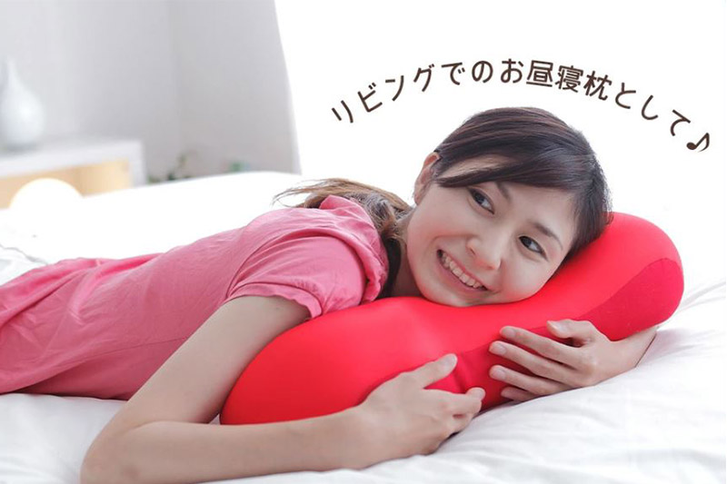 王様の足枕（ブラウン）足乗せリラックスクッション [足枕 足まくらフットピロー 足用まくら 足乗せ 立ち仕事 リラックス クッション]