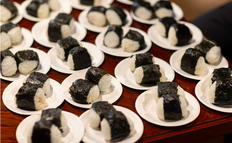 訳あり 令和6年産　羽後町産あきたこまち無洗米２合(300g)×３袋 【米 お米 白米 精米 新米 あきたこまち アキタコマチ 美味しい 秋田 羽後 】