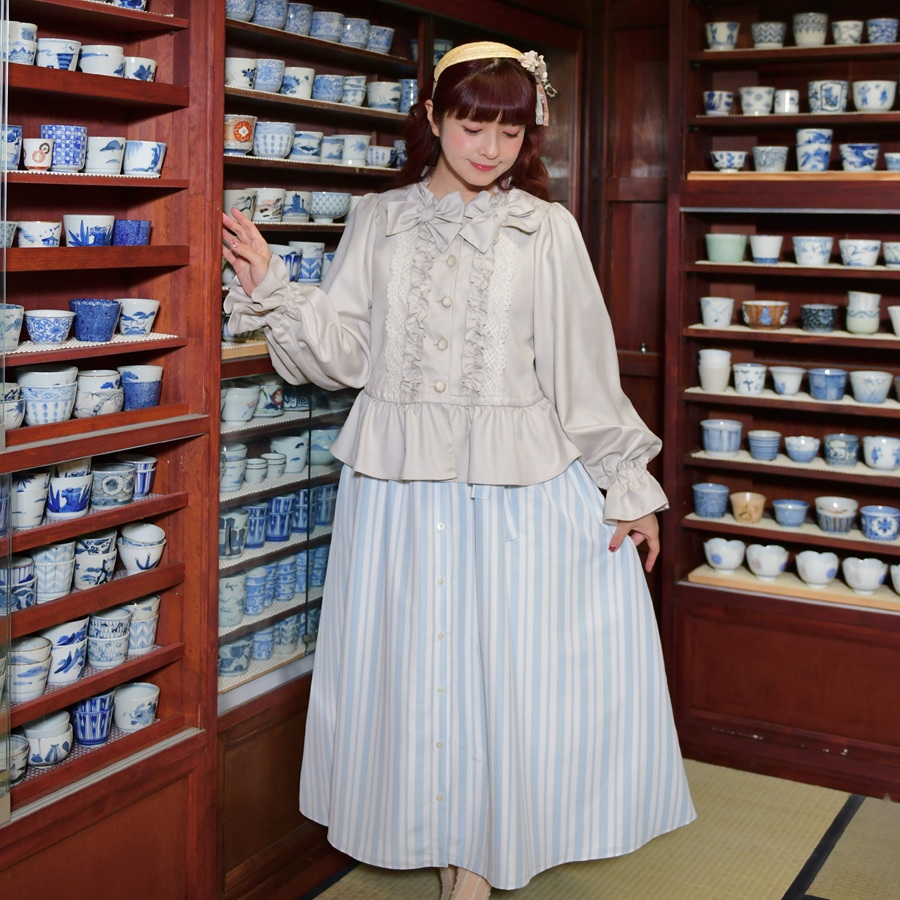 先行予約 アトリエ小町　クラシカルドールジャケット　無地 ベージュ Mサイズ　青木美沙子さんコラボ [ 服 ロリータ ロリータファッション スイートロリータ 可愛い レディース 姫 お姫様 ]