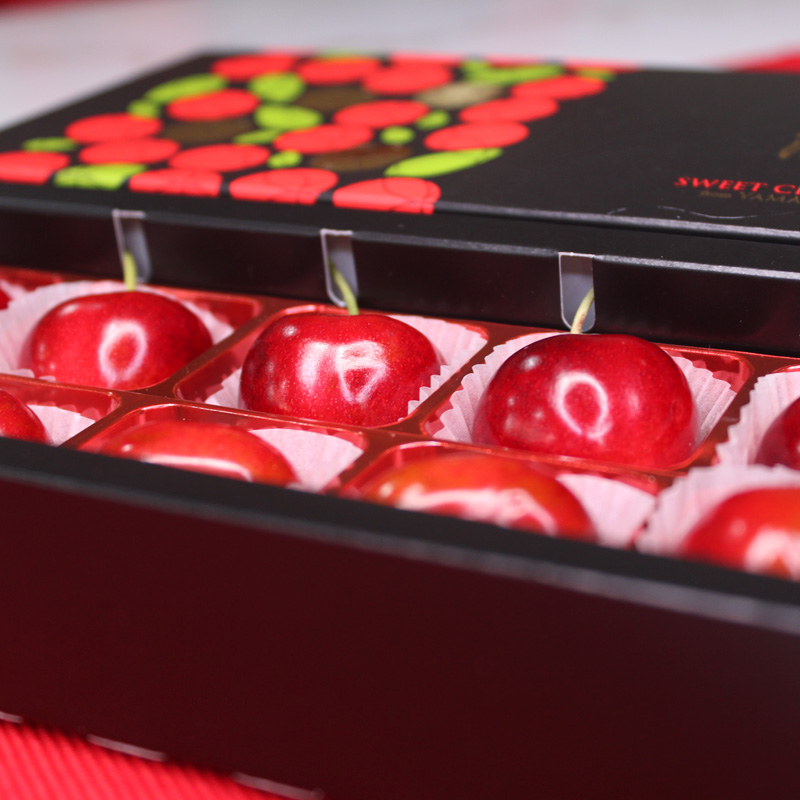 ☆フルーツ王国山形☆さくらんぼ☆やまがた紅王 特秀品 3Lサイズ以上 スリーブ 10粒 【令和8年産先行予約】FS25-552