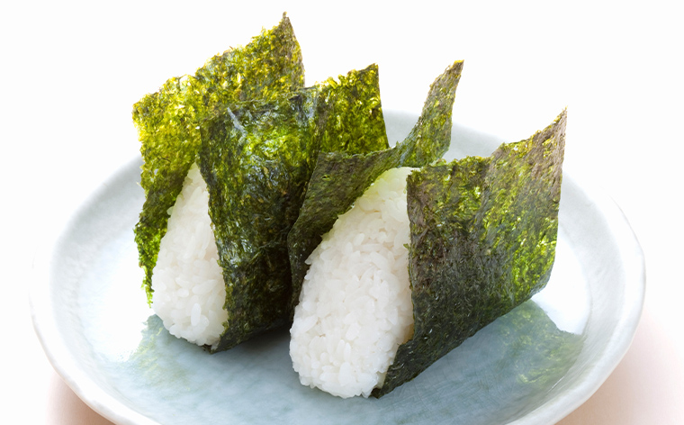 令和7年度産 山形産 「つや姫」5kg (精米) 特別栽培米 8割減農薬・9割減化学肥料（当地比）【カブトエビが泳ぐほそやさんの田んぼから】微生物を活性化させるワーコム栽培 FY25-125