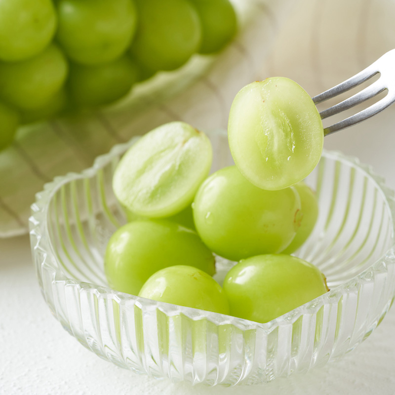 はじける美味しさ！山形の朝どりシャインマスカット 800g～1kg 1～2房【令和8年産先行予約】FS25-134