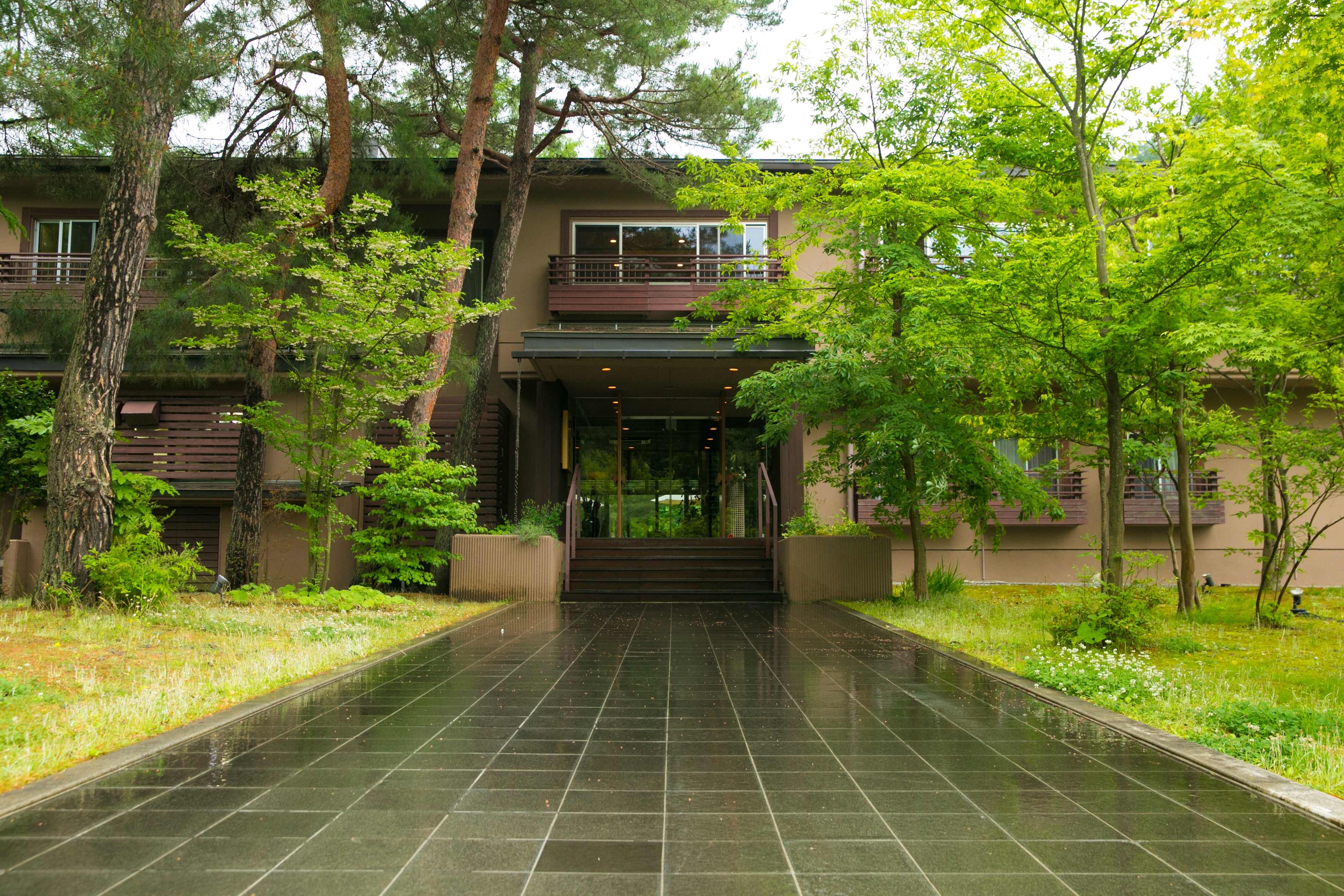 【時の宿すみれ 日帰り温泉 米沢牛ランチコース】懐石ランチ (極上鉄板焼サーロインステーキ) ２名様(ペアチケット)