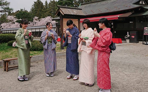 【体験】米沢織の着物を着て城下町さんぽ！着物着付け体験 （ワンドリンク付き） 1回1名様分