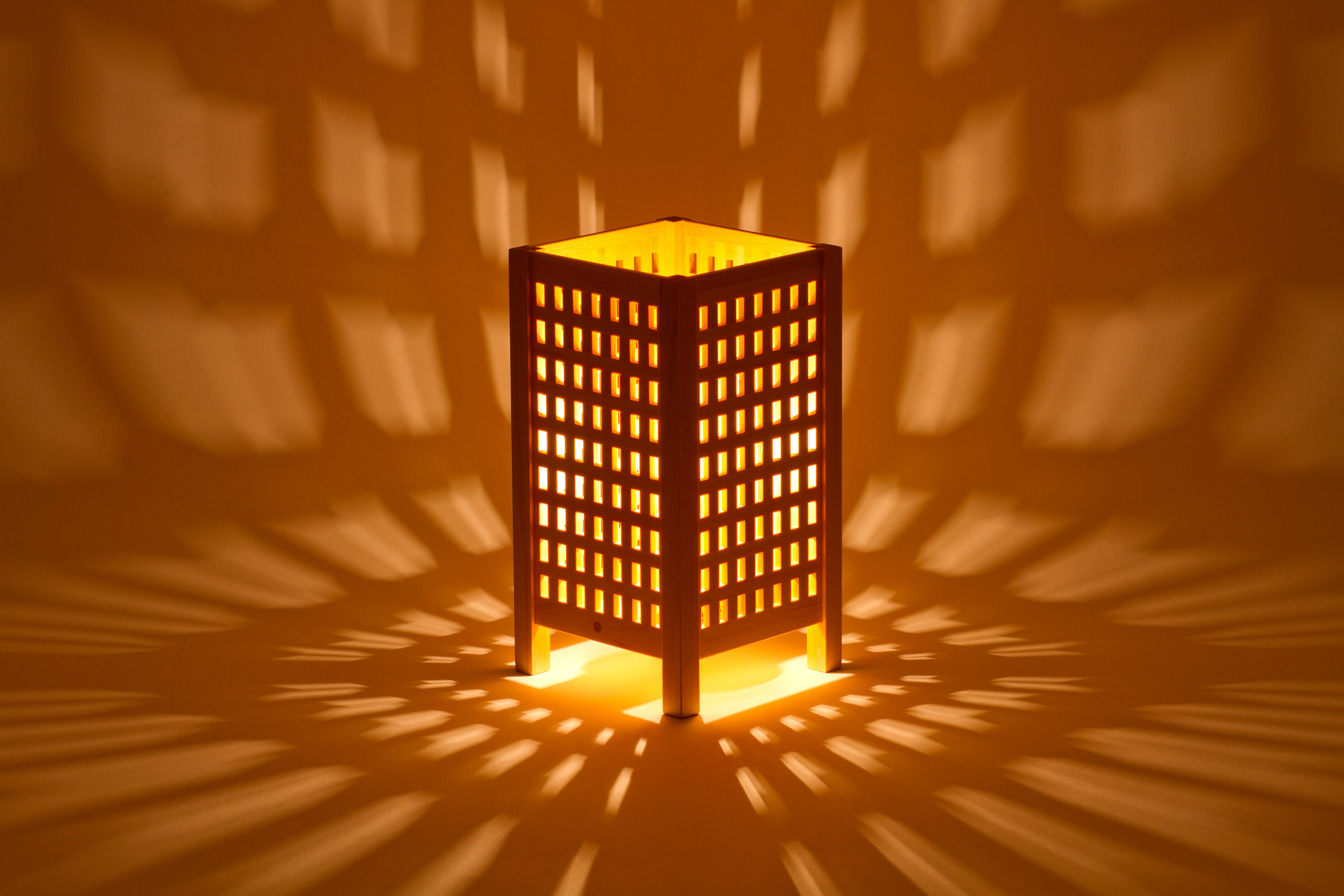 邨蟄千ァ譏 譛コ荳雁梛 縲碁岫縲