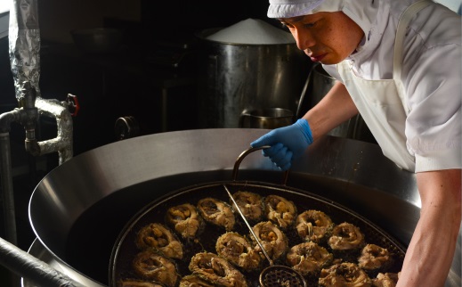 鯉のことこと煮 150g × 6袋 圧力調理 で骨まで 柔らかい 鯉の尾の身の 甘露煮 旨煮 うまに 甘露煮 甘煮 山形 米沢 伝統郷土料理 伝統料理 郷土料理 コイ 鯉 のお取り寄せ 鯉料理