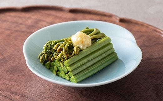 山形県産わらび一本漬け風（醤油漬け）3個セット 山菜 ご飯のお供 おつまみ 肴 お茶請け わらび 東北  F3S-1444
