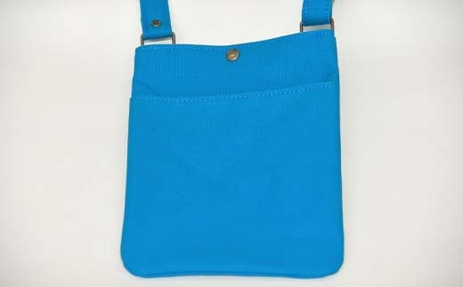 帆布 スマホショルダーバック 前ポケット付 ブルー （8号帆布） かしわや鞄店  F3S-2471