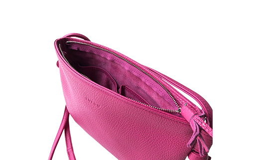 Carino カリーノ サコッシュ/ピンク 入学祝い 卒業祝い 就職祝い 退職祝い 贈り物 贈答 ギフト 人気 誕生日 プレゼント 母の日 父の日 山形県 新庄市  F3S-1461