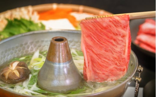 【定期便】雪降り和牛尾花沢 定期便 MIXコース（ 焼肉 / すき焼き / しゃぶしゃぶ / ステーキ ）全4回 雪降り和牛 尾花沢牛 山形牛 国産牛 黒毛和牛 牛肉 お肉 肉 冷凍 ja-tkmix4