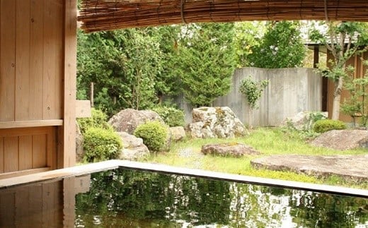 赤湯温泉宿泊割引券 6枚 (計30,000円分) 『赤湯温泉旅館協同組合』 山形県 南陽市 [1740]