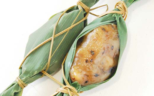 南陽の「つのまき (5本×1袋)」＆「笹巻き (5個×1袋)」セット 《令和7年5月上旬～発送》 『菓子処 六味庵』 ゆべし ちまき 和菓子 菓子 山形県 南陽市 [2160]