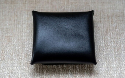 本革コインケース（黒色）7.5×7.5cm【ann's  jam・ハンドメイド品】