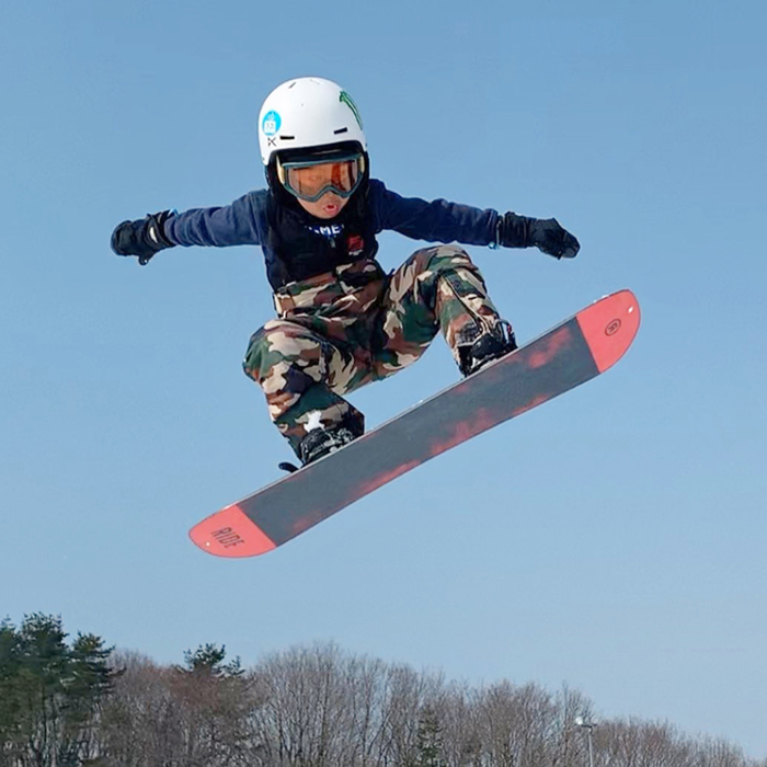 山形県最上町赤倉温泉スキー場　1日リフト券　(シニア1枚　子ども1枚)