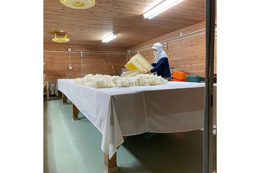 日本酒 米鶴 純米大吟醸 天に舞う鶴の輝き 720ml 1本 [米鶴酒造 山形県 高畠町 tk06ays710003] 酒 4合瓶 さけ