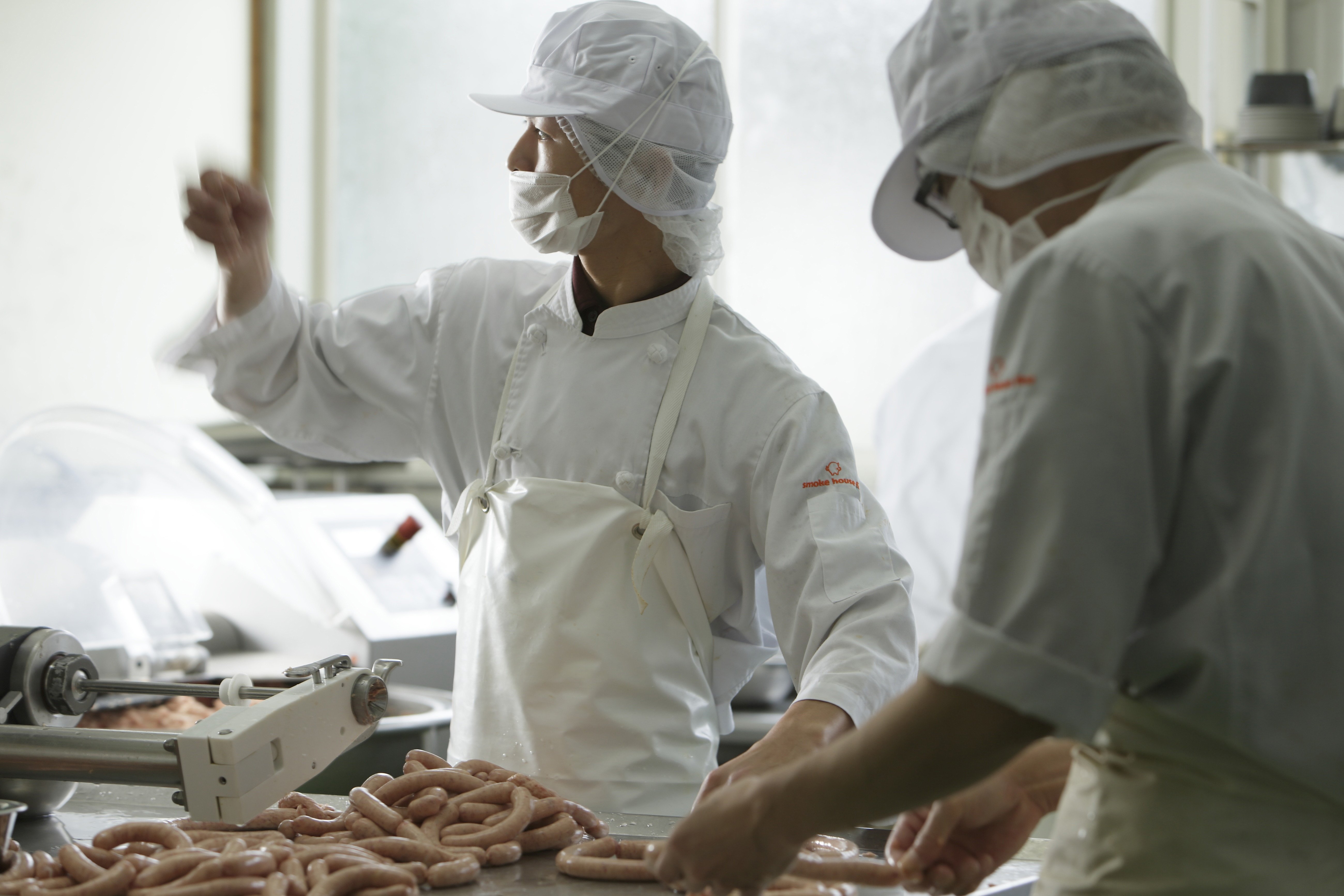 ウインナー IFFA金賞受賞 ウインナーアソート 110g 4種 計440g [ファイン 山形県 高畠町 tk06ays750038] 無塩せき ウィンナー ウインナー ソーセージ 豚 豚肉 肉 スモーク 燻製