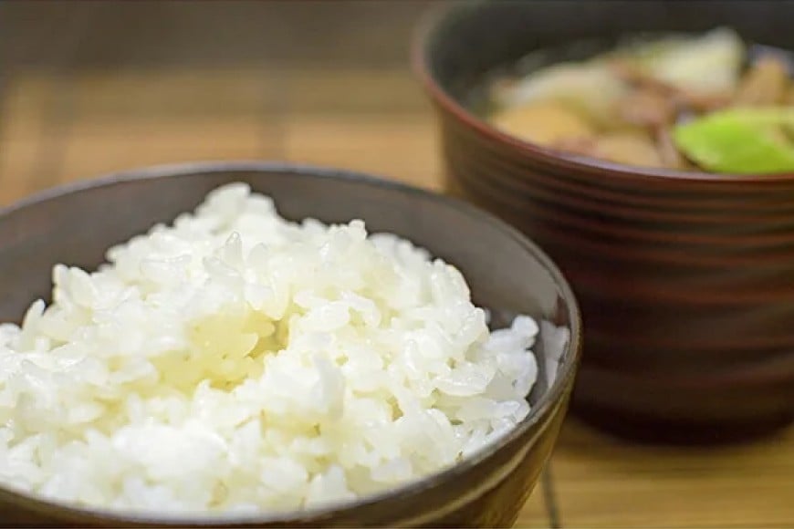 米 令和7年産 雪若丸 5kg 特別栽培米 精米 [農家の蔵出し米生産組合 山形県 高畠町 tk06ays900000] コメ ご飯 ごはん お米 ブランド米