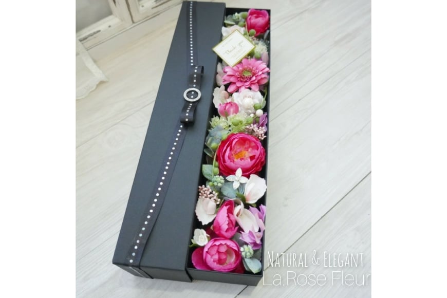 フラワーアレンジメント アーティフィシャルフラワー ギフト BOX [La.Rose Fleur 山形県 高畠町 tk06ayt140000] フラワー アレンジメント ハンドメイド 花 はな 造花 インテリア 飾付