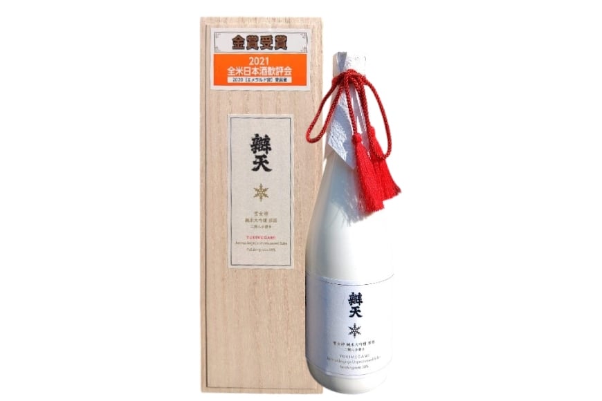 【IWC2018 GOLDメダル受賞】 辯天 雪女神 純米大吟醸原酒 720ml×1本 日本酒 [小田部商店 山形県 高畠町 tk06ayt180050]  純米大吟醸原酒