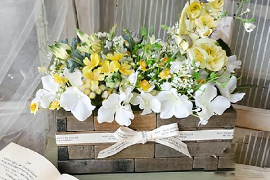 フラワーアレンジメント 選べる カラー スモールガーデン 1個 [La.Rose Fleur 山形県 高畠町 tk06ayt140033] 花 はな 造花 フラワー アレンジメント インテリア 飾付 ハンドメイド